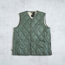 画像をギャラリービューアに読み込む, MILITARY V NECK BUTTON DOWN VEST - OLIVE -