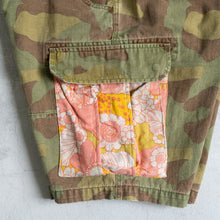 画像をギャラリービューアに読み込む, MAN PATCHWORK SHORT CARGO PANTS  (D)- NEW CAMOUFLAGE -