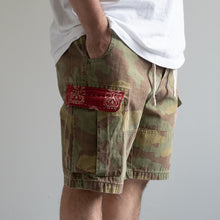 画像をギャラリービューアに読み込む, MAN PATCHWORK SHORT CARGO PANTS  (D)- NEW CAMOUFLAGE -