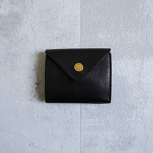 Load image into Gallery viewer, TRIANGLE MINI WALLET - BLACK -