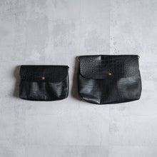 画像をギャラリービューアに読み込む, EMBOSSING MAILBAG SMALL - BLACK -