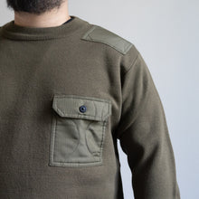 画像をギャラリービューアに読み込む, NON DOWN MILITARY CREW KNIT - D.OLIVE -