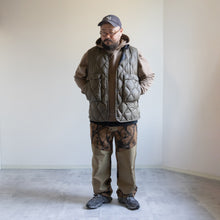 画像をギャラリービューアに読み込む, HORN TREE PRINT WOOL BOA PANTS - BROWN -