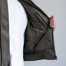 画像をギャラリービューアに読み込む, MELTON MA-1 JACKET  - BROWN -
