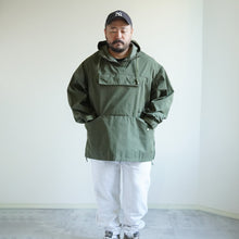 画像をギャラリービューアに読み込む, C/N RIPSTOP SMOCK - KHAKI -