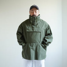 画像をギャラリービューアに読み込む, C/N RIPSTOP SMOCK - KHAKI -