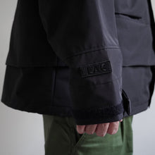 画像をギャラリービューアに読み込む, 4WAY TRANSFORM JACKET  - BLACK -