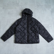 画像をギャラリービューアに読み込む, CITY PACKABLE HOOD DOWN JACKET - BLACK -