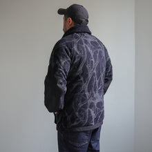 画像をギャラリービューアに読み込む, HORN TREE PRINT WOOL BOA JACKET - NAVY -