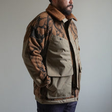 画像をギャラリービューアに読み込む, HORN TREE PRINT WOOL BOA JACKET - BROWN -