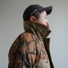 画像をギャラリービューアに読み込む, HORN TREE PRINT WOOL BOA JACKET - BROWN -