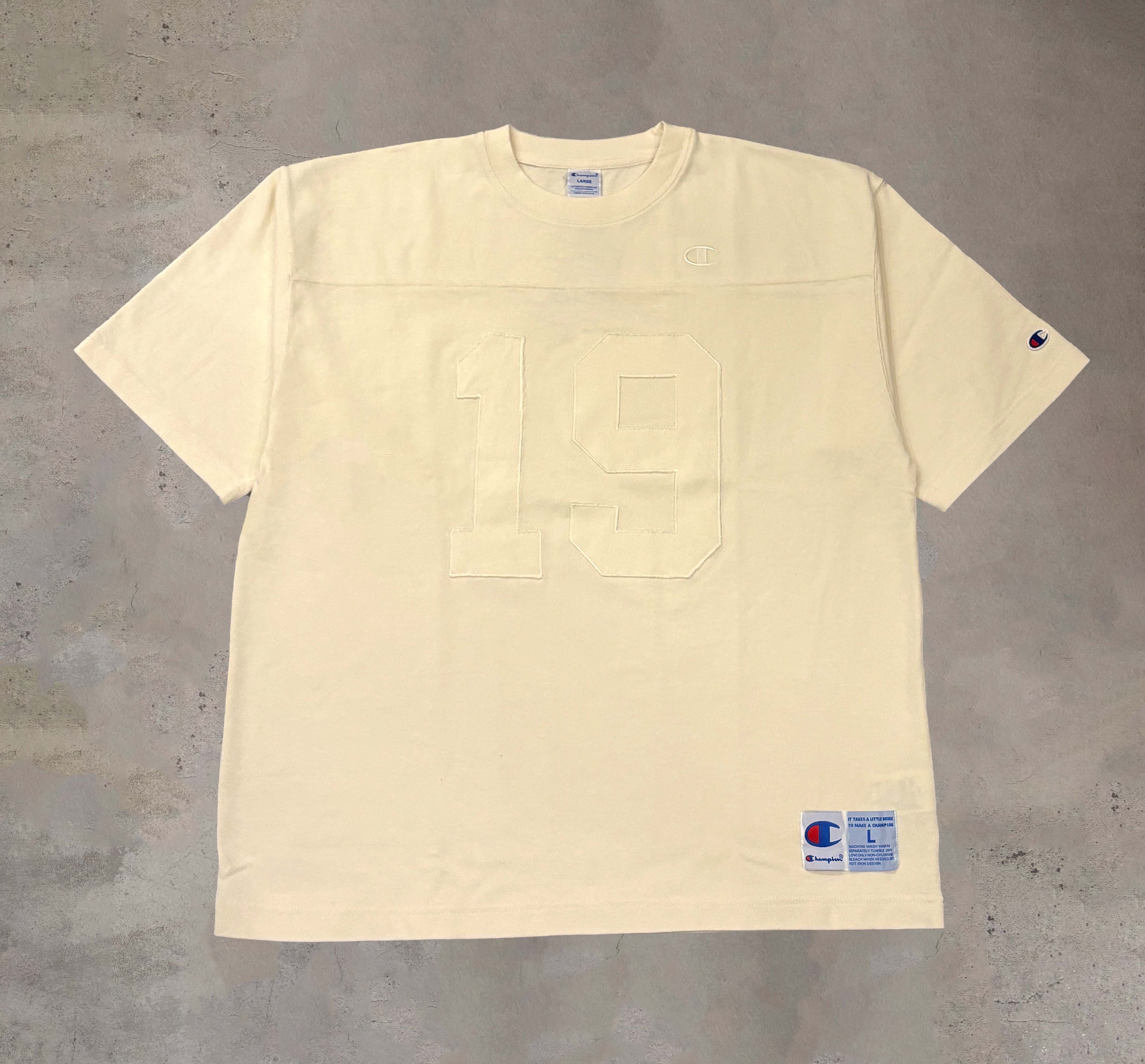 Champion SPENCER FOOTBALL 8 シャツ L サイズ 楽天市場】【今だけクーポン配布中】チャンピオン 半袖Tシャツ