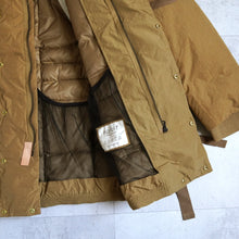 画像をギャラリービューアに読み込む, SHAWL COLLAR BOA DOWN JACKET - COYOTE -