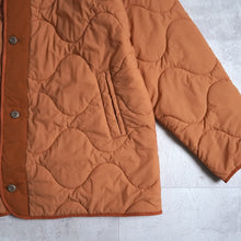 画像をギャラリービューアに読み込む, QUILT BLOUSON - ORANGE -