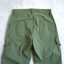 Load image into Gallery viewer, Light Rip Campers Pants - Olive-
