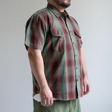 Load image into Gallery viewer, FILSON WASHED S/S FEARHER CLOTH SHIRT
