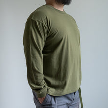 Load image into Gallery viewer, EMB LOGO LS TEE -OLIVE-
