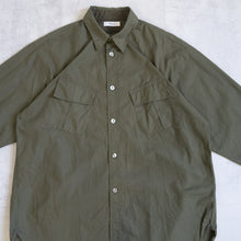 Load image into Gallery viewer, FUJITO　A/W FATIGUE SHIRT　カーキ　大きいサイズ　メンズ　シャツ　テングストア大阪
