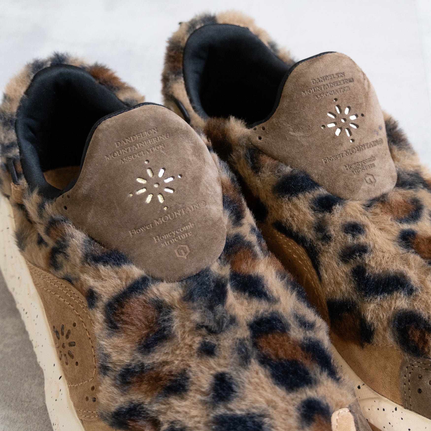 FLOWER MOUNTAIN HONEY COMB - BROWN LEOPARD - – TENG STORE OSAKA