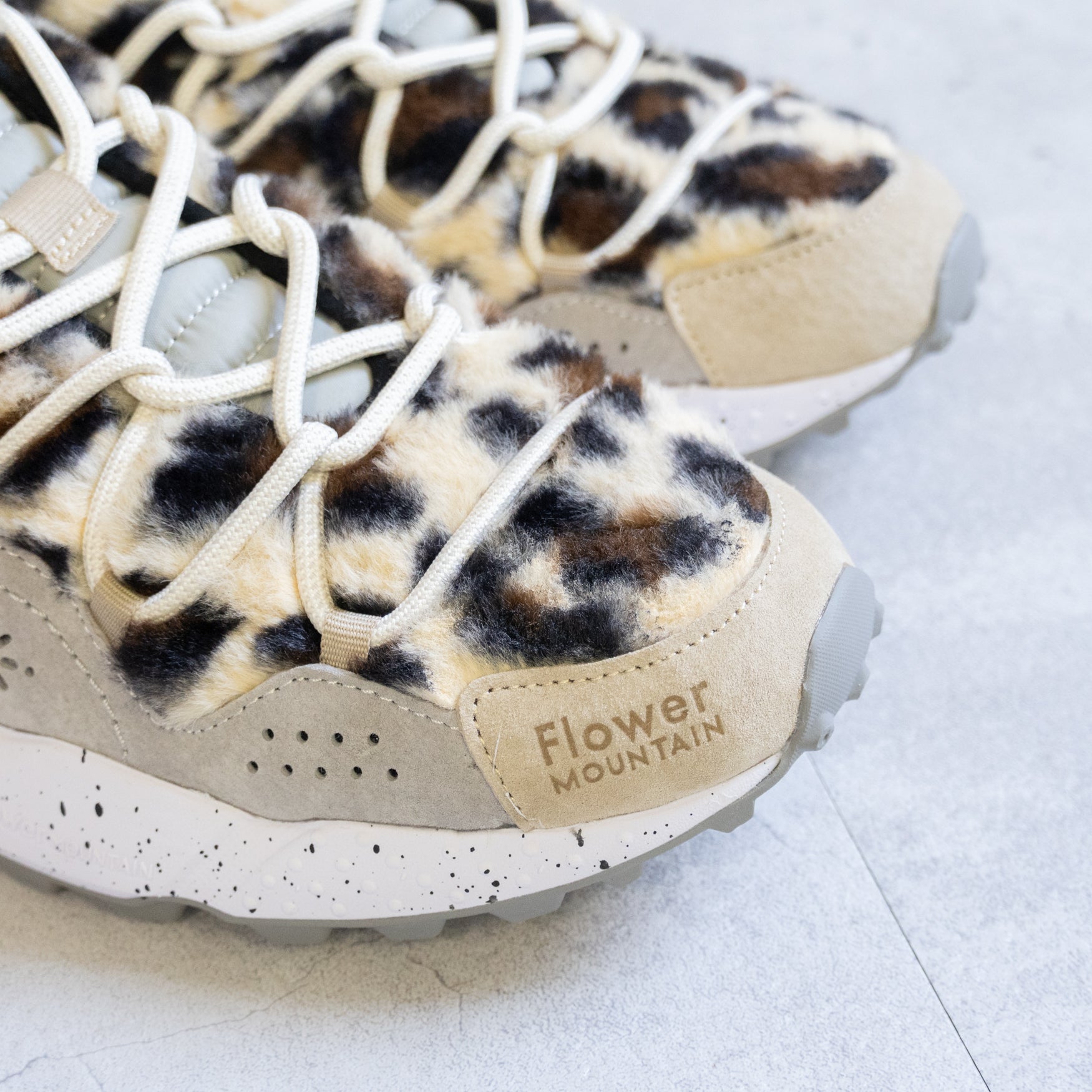 リ*リ様 フラワーマウンテン stone leopard 24cm 楽天市場】Flower