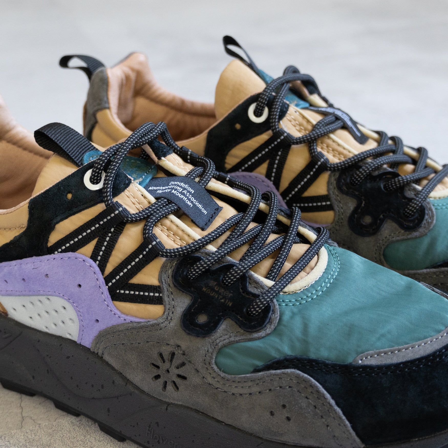 FLOWER MOUNTAIN YAMANO3 - TROPICAL WOOD - – TENG STORE OSAKA