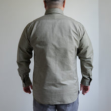 Load image into Gallery viewer, NIGEL CABOURN　BRITISH OFFICERS SHIRT　ダークグリーン　シャツ　大きいサイズ　メンズ　テングストア大阪
