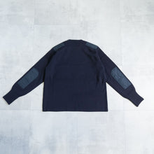 画像をギャラリービューアに読み込む, NON DOWN MILITARY CREW KNIT - D.NAVY -
