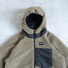 Load image into Gallery viewer, MOUNTAIN REVERSIBLE DOWN  BOA HOODIE- BLACK×BEIGE-
