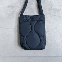 画像をギャラリービューアに読み込む, MILITARY CROSSBODY DOWN BAG - D.NAVY -
