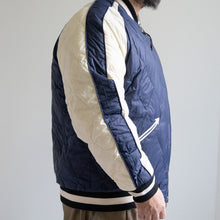 Load image into Gallery viewer, Japan Special Reversible Skajan Down Jacket -Black x Navy-
