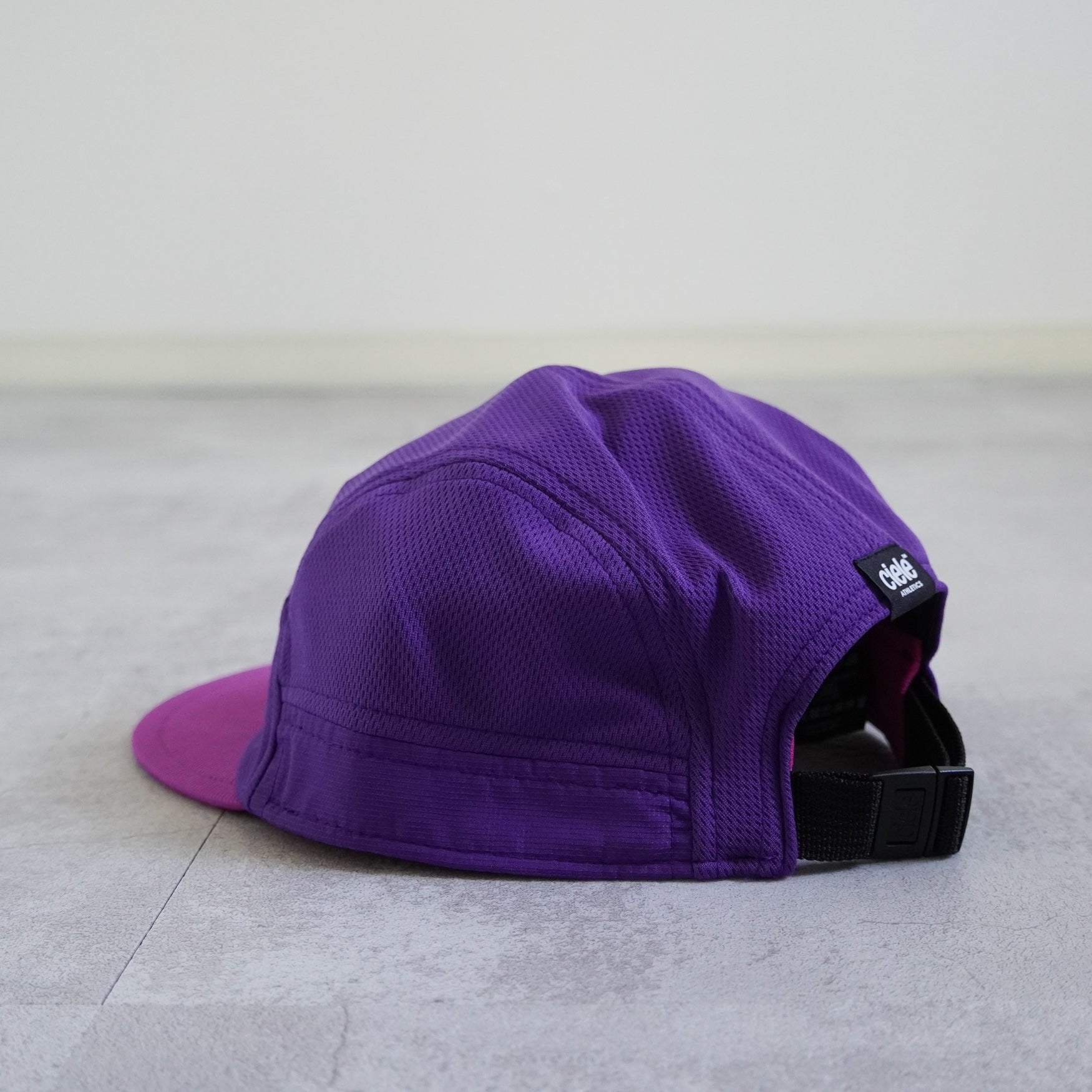 FST CAP 2 RUN MOUNTAINS SM - STARK- – TENG STORE OSAKA