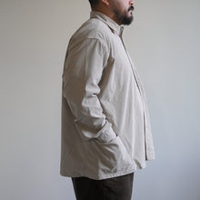 Load image into Gallery viewer, Side Pocket Corduroy Shirt -Beige-
