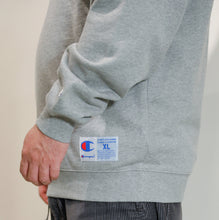 画像をギャラリービューアに読み込む, CHAMPION - CREW NECK SWEATSHIRT - OXFORD GRAY -
