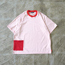 Load image into Gallery viewer, BIG POCKET BODER TEE -RED-
