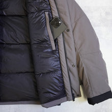 Load image into Gallery viewer, WRAP DOWN PARKA DICROS® MAURI -Charcoal-
