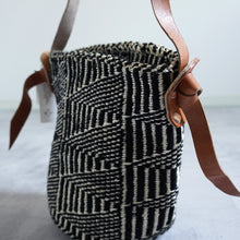 Load image into Gallery viewer, Kenia Handmade Bag
