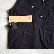Load image into Gallery viewer, Tools Bag TypeWriter Vest -Black-
