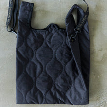 Load image into Gallery viewer, Quilt Shoulder Bag --Black-
